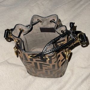 Fendi Mon Tresor bag